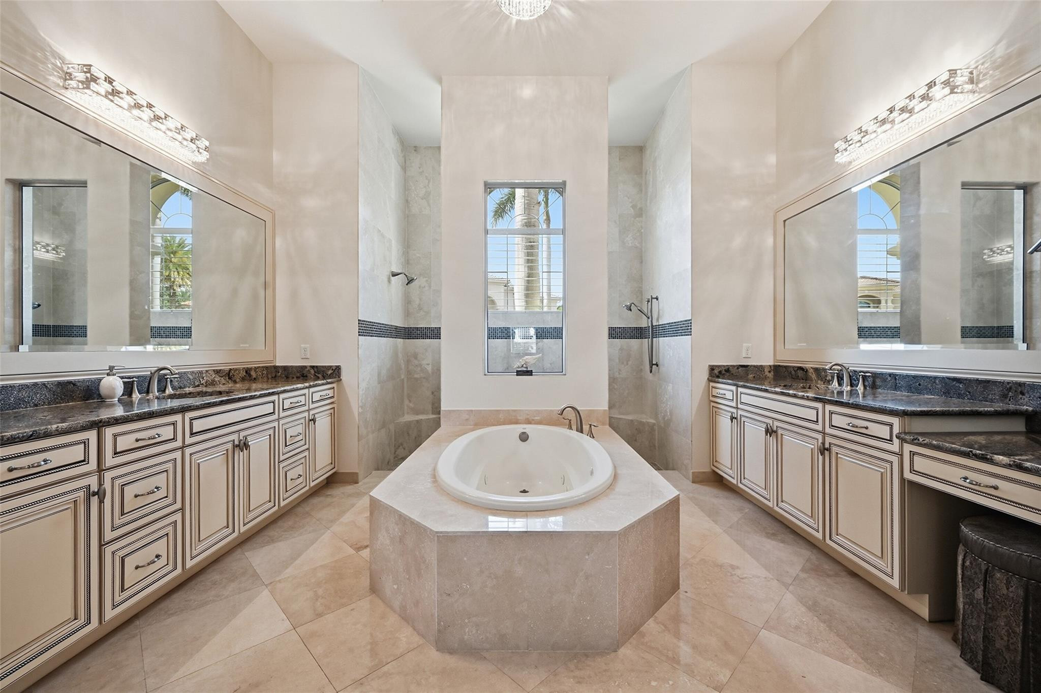 17362 Balaria Street Boca Raton, FL 33496 - Photo 43 of 96 Jacuzzi Tub