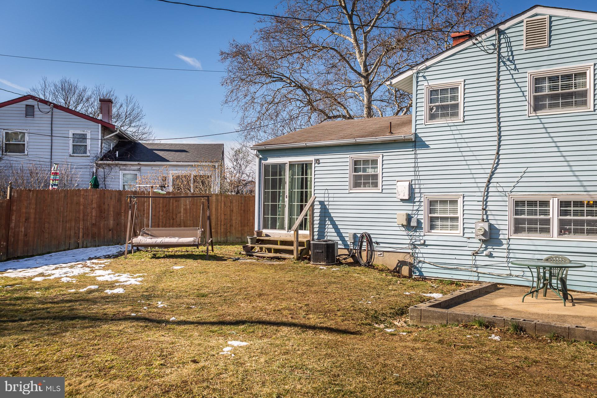 1306 Grayrock Road Newark, DE 19713 - Photo 14 of 15 Exterior back
