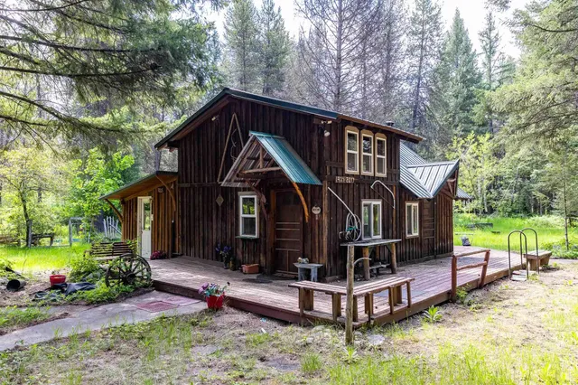 $395,000 | 221 Trask Pond Road, Newport, WA 99156