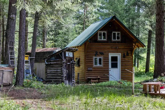 $395,000 | 221 Trask Pond Road, Newport, WA 99156