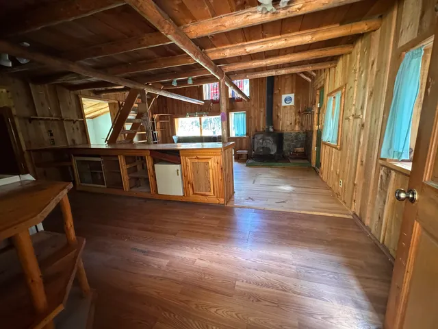 $395,000 | 221 Trask Pond Road, Newport, WA 99156