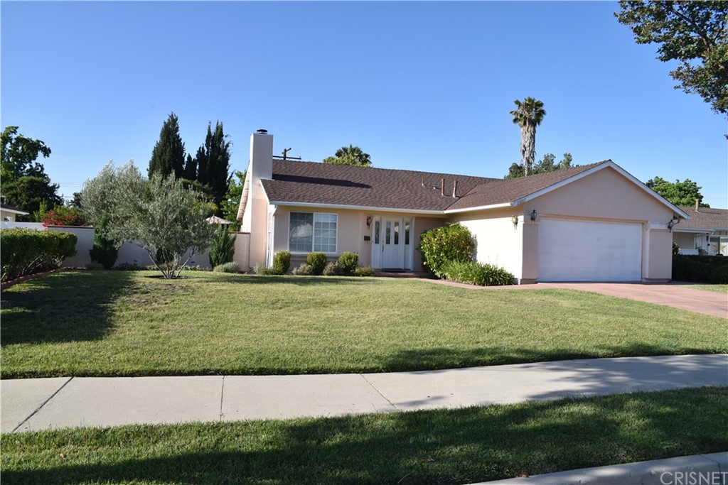 23807 Calvert Street, Woodland Hills, CA 91367 Compass