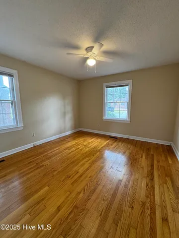 $1,200 | 2505 East 3rd Street, Unit B, Greenville, NC 27858