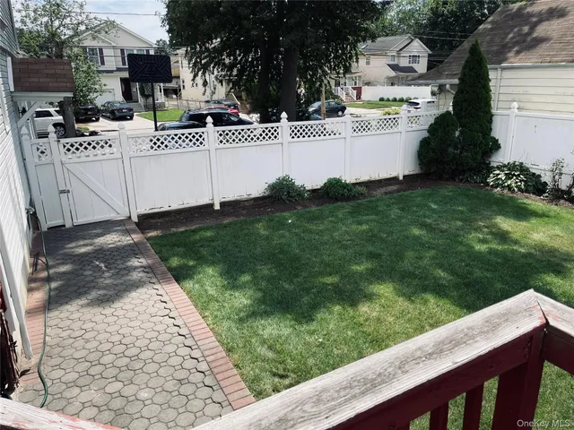 $3,400 | 276 Benson Avenue, Elmont, NY 11003