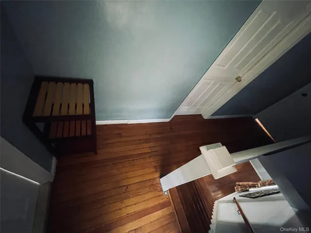 $3,400 | 276 Benson Avenue, Elmont, NY 11003