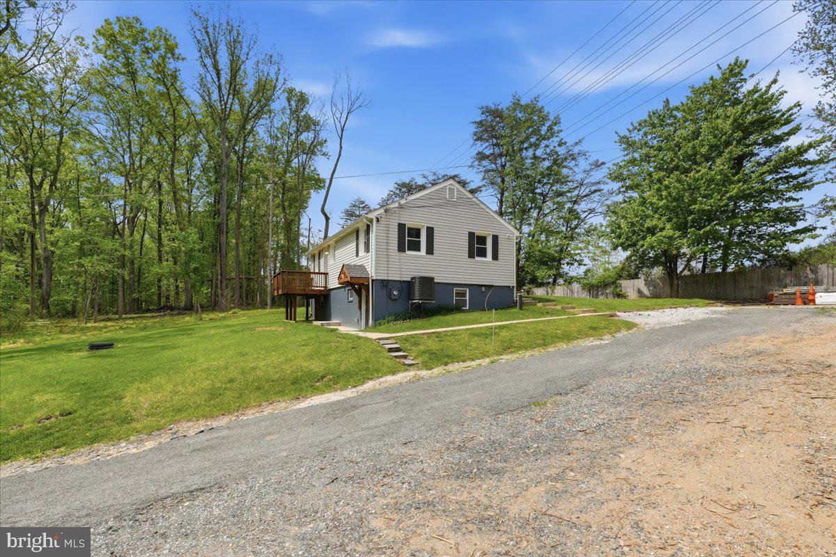 7237 Old Columbia Road Columbia, MD 21046 - Photo 3 of 39