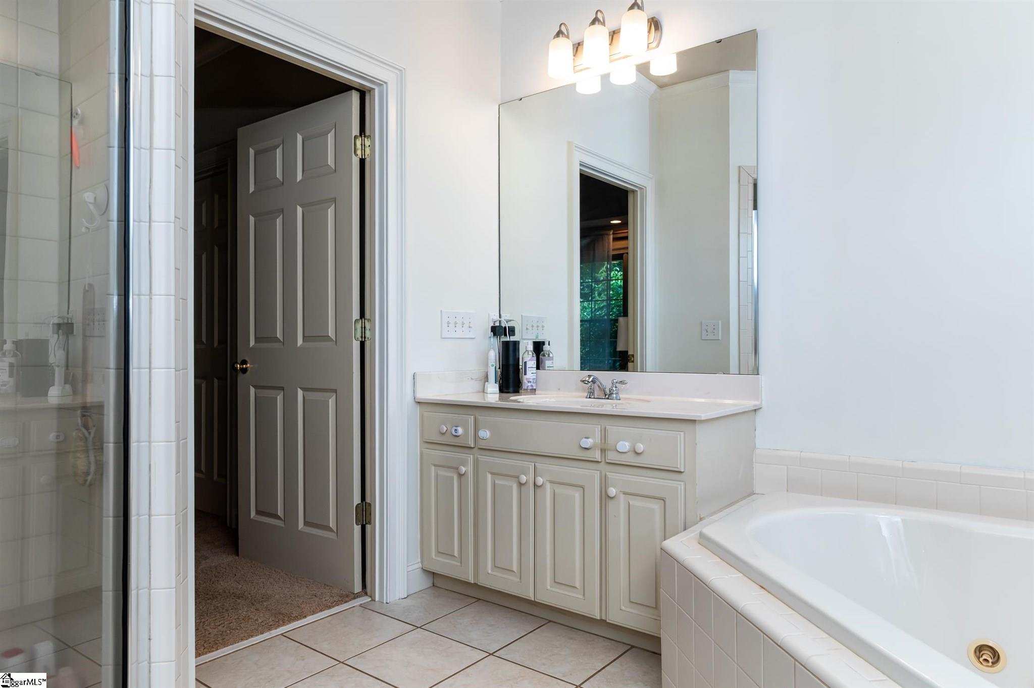 219 Sheffield Road Greer, SC 29651 - Photo 19 of 36