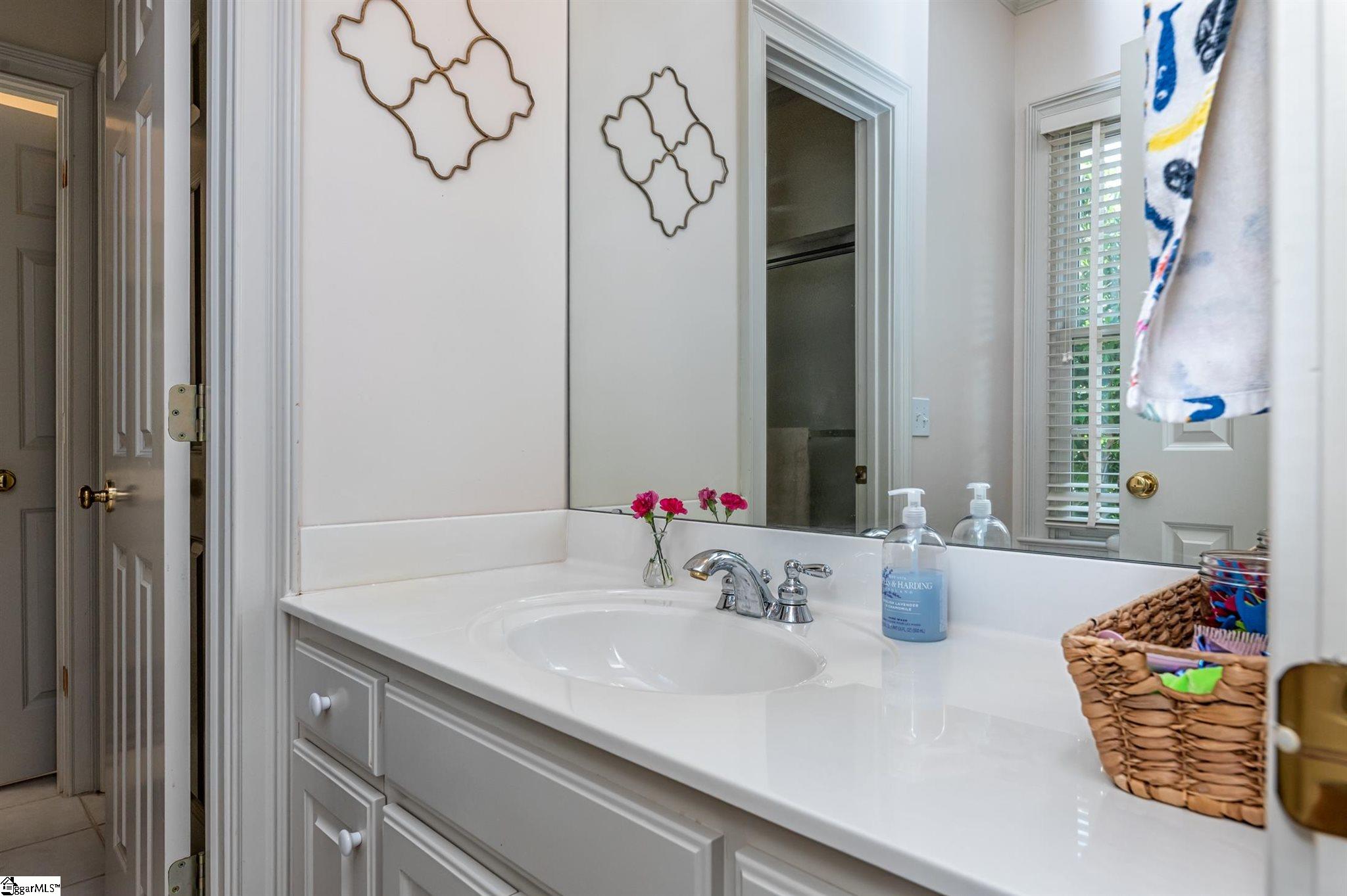 219 Sheffield Road Greer, SC 29651 - Photo 23 of 36