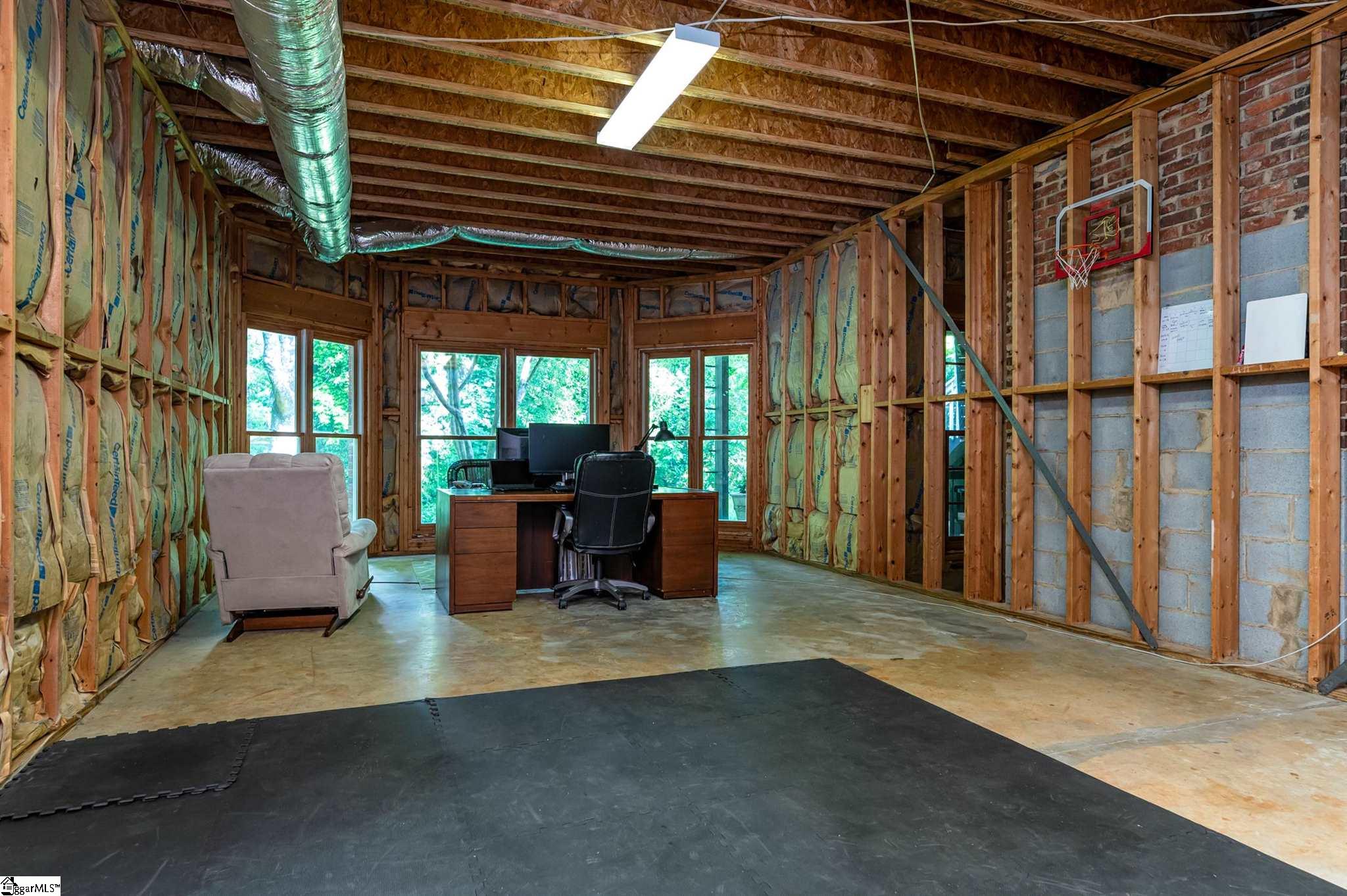 219 Sheffield Road Greer, SC 29651 - Photo 32 of 36