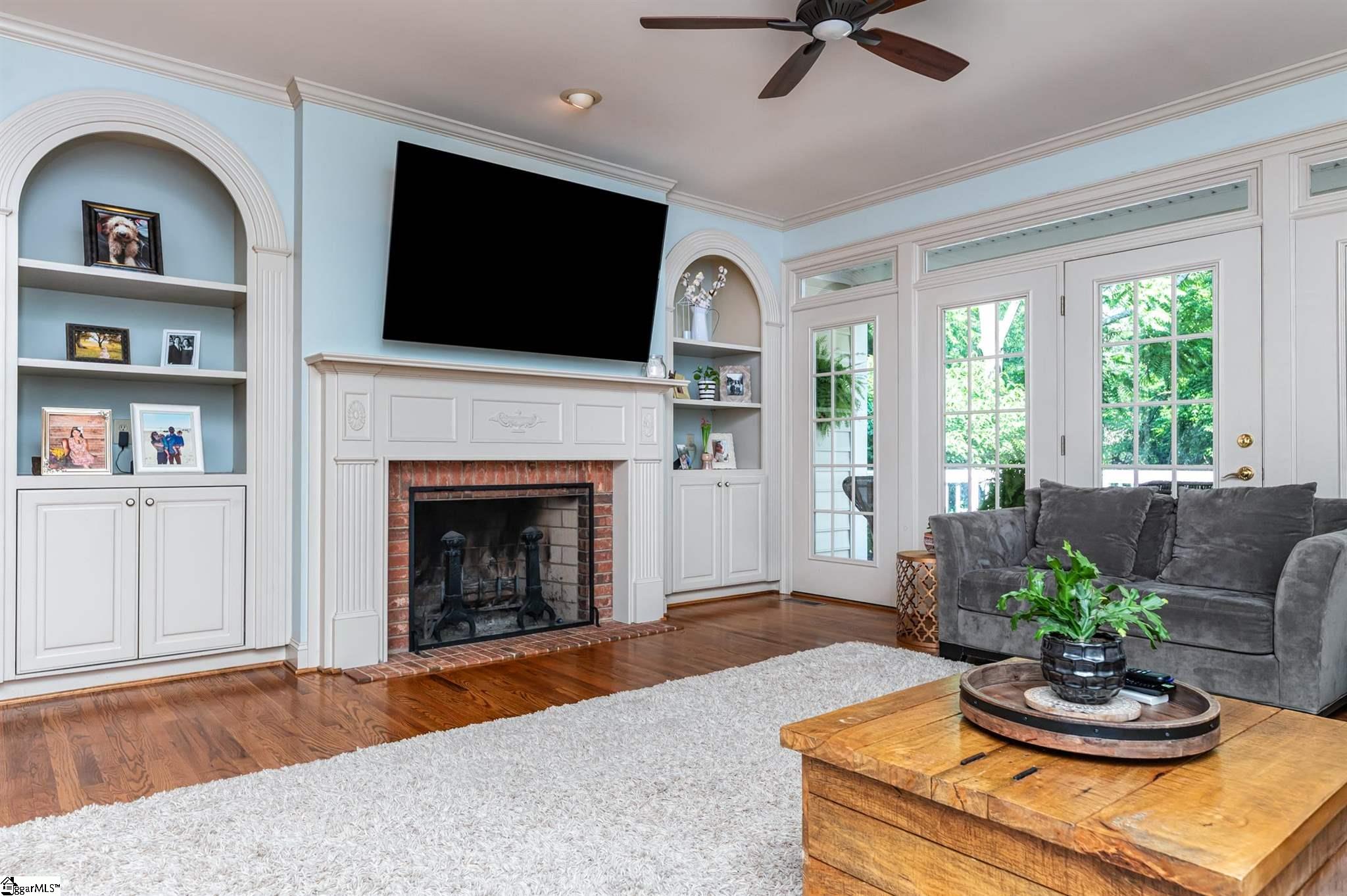 219 Sheffield Road Greer, SC 29651 - Photo 6 of 36