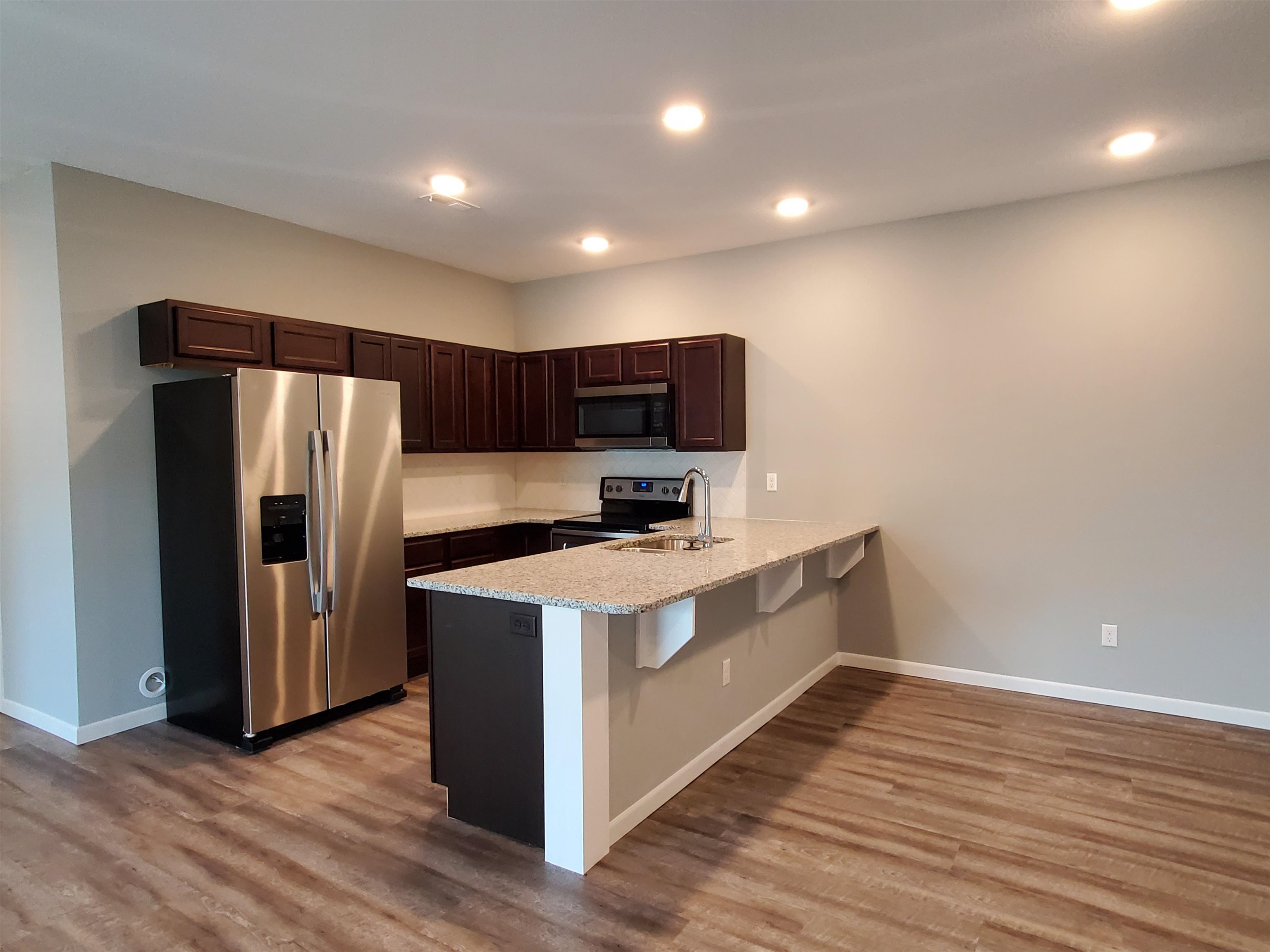 10542 East Conifer Street Wichita, KS 67207 - Photo 7 of 20