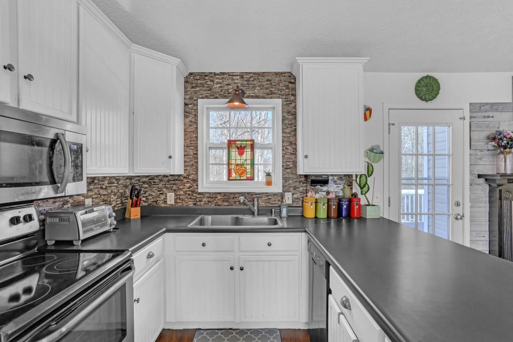 1224 Dale Drive Monroe, GA 30656 - Photo 6 of 37