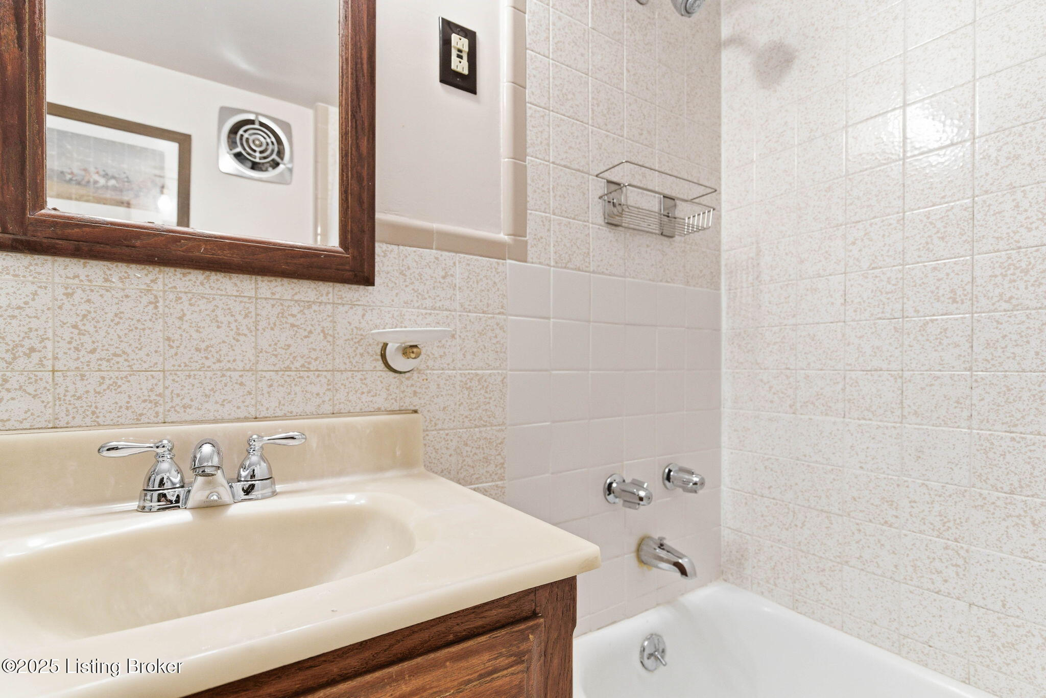 3828 Ormond Road Louisville, KY 40207 - Photo 41 of 75 3828 Ormond Road-66