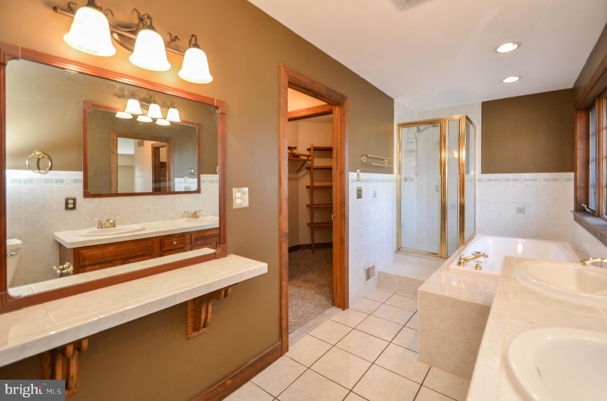 830 Texas Road Easton, PA 18042 - Photo 26 of 46