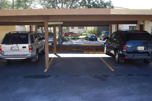 a view of parking area