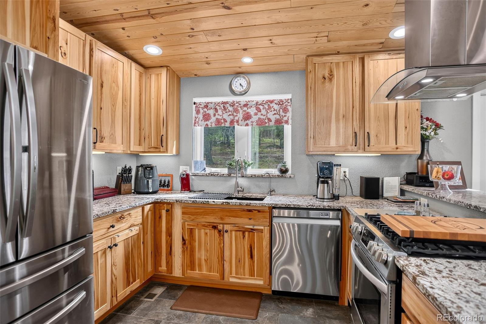 12090 South Ridge Road Conifer, CO 80433 - Photo 20 of 49 Gallery Image 20