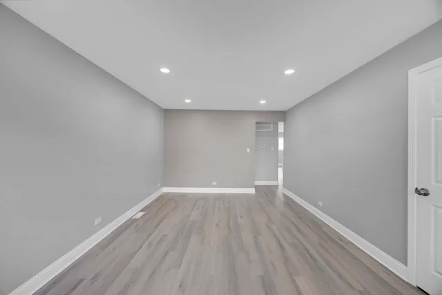 $284,900 | 436 West Hickory Street, Chicago Heights, IL 60411