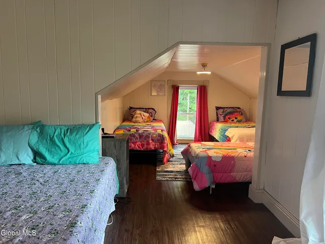 $192,000 | 8 Potter Avenue, Granville, NY 12832