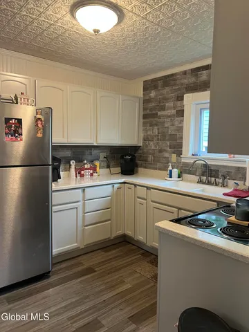 $192,000 | 8 Potter Avenue, Granville, NY 12832