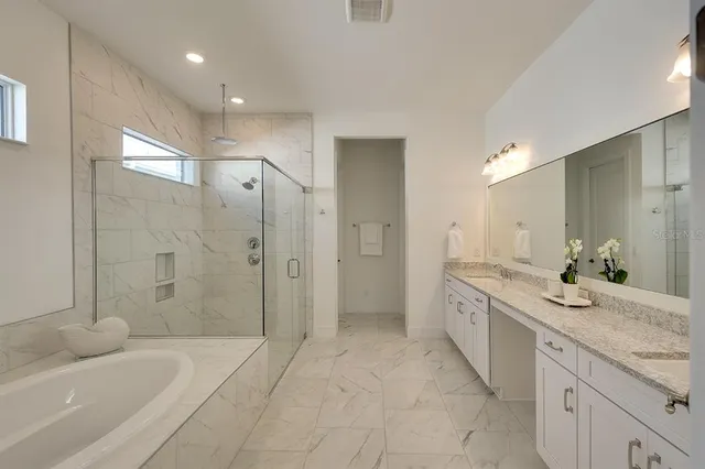 $5,000 | 8066 Redonda Loop, Bradenton, FL 34202