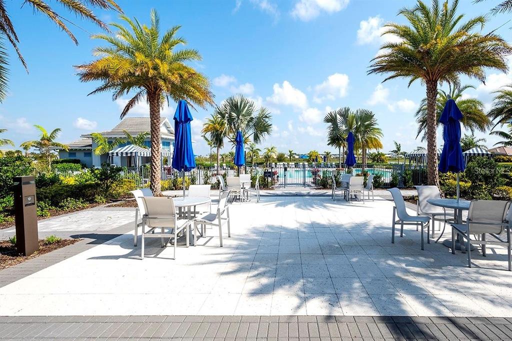 8066 Redonda Loop Bradenton, FL 34202 - Photo 34 of 38