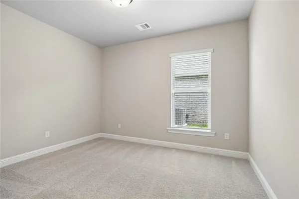 $2,700 | 8862 Lyndanne Drive, Denham Springs, LA 70726