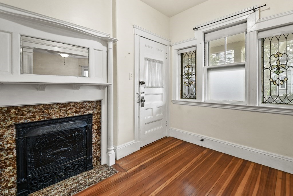 18 Bromfield Road Somerville, MA 02144 - Photo 3 of 40 Gallery Image 3