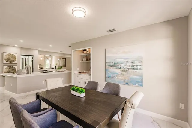 $3,250 | 904 South Doral Lane, Venice, FL 34293