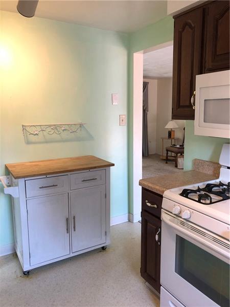 3852 Edge Road Pittsburgh, PA 15227 - Photo 15 of 23 Gallery Image 15