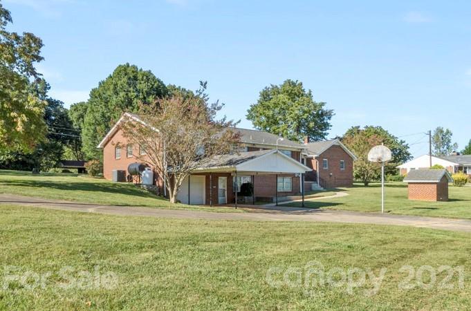 1955 Zion Road Morganton, NC 28655 - Photo 8 of 47 Gallery Image 8