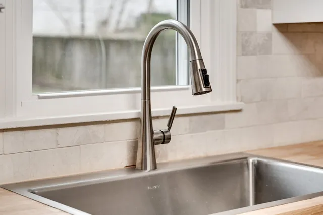 $1,800 | 501 Green Acres Drive, Columbia, TN 38401