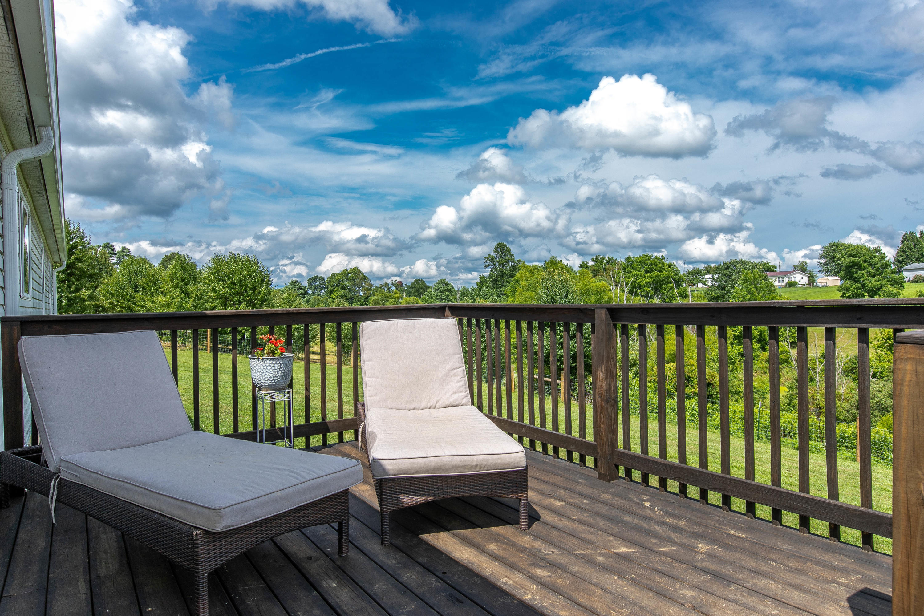 102 Farmers Trace Road Mount Eden, KY 40046 - Photo 4 of 58 1-5