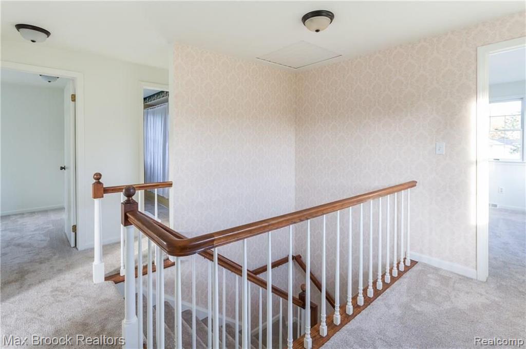2372 Blockton Road Rochester Hills, MI 48306 - Photo 21 of 43