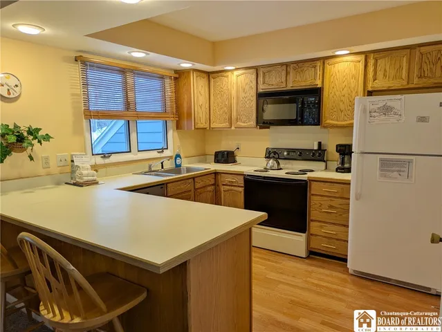 $17,000 | 20 Elm Lane, Unit B2, Chautauqua, NY 14722