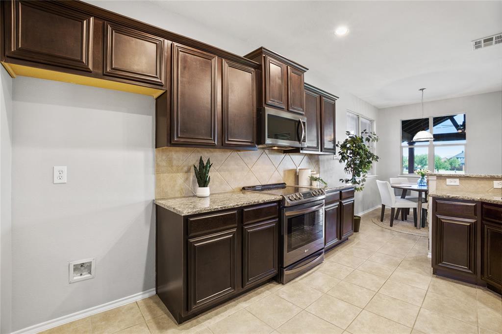 14904 Riverside Drive Little Elm, TX 75068 - Photo 8 of 30