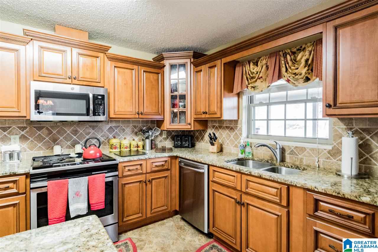 2501 Waterfront Drive McCalla, AL 35111 - Photo 11 of 39