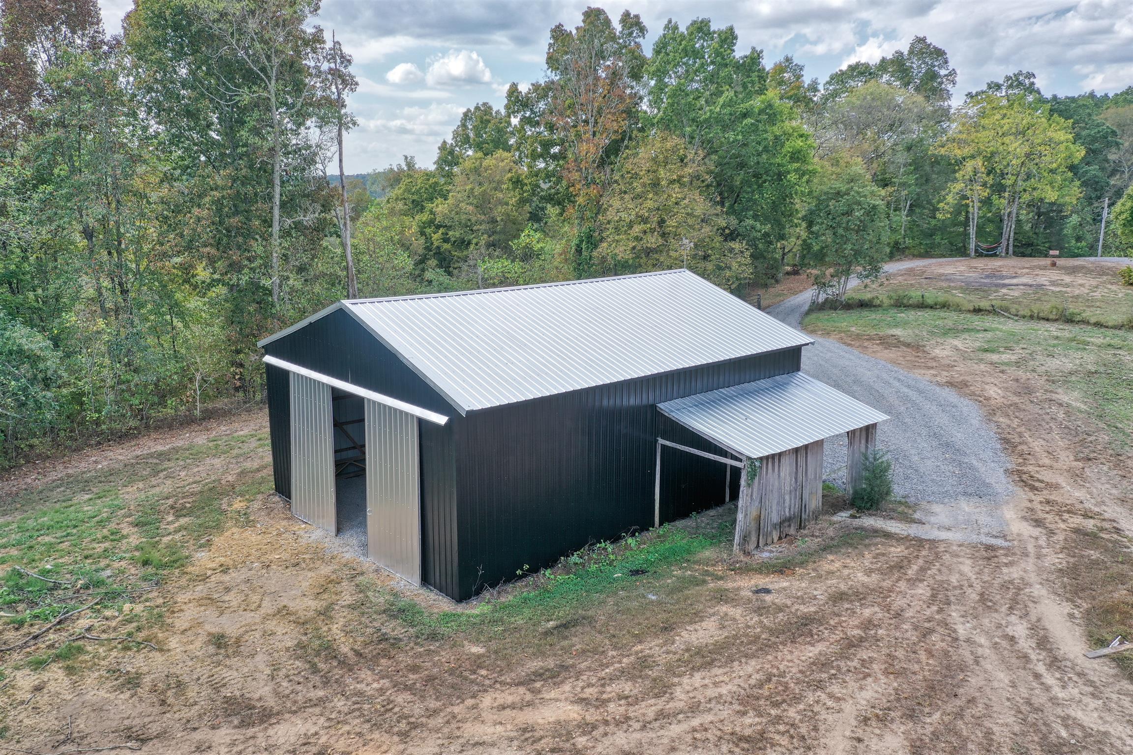 8486 Tom Patton Road Lyles, TN 37098 - Photo 13 of 30