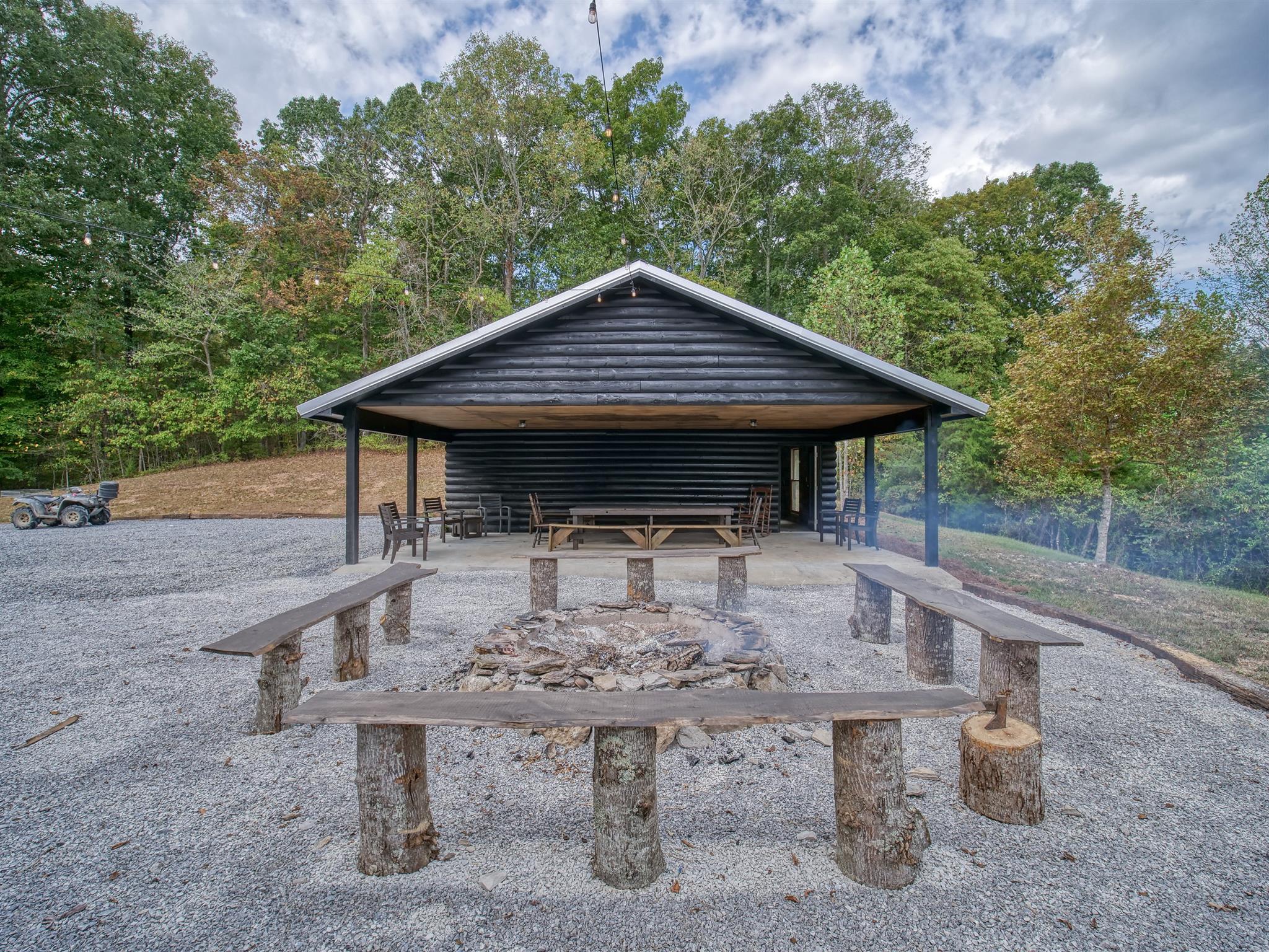 8486 Tom Patton Road Lyles, TN 37098 - Photo 9 of 30