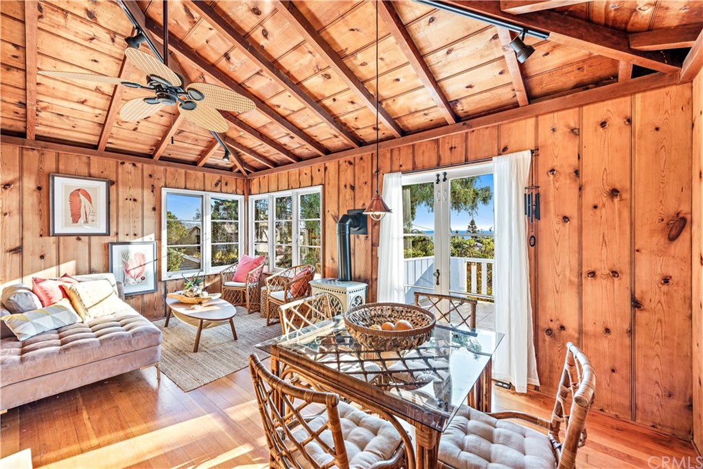 429 Hawthorne Road Laguna Beach, CA 92651 - Photo 20 of 33 a outdoor space with furniture