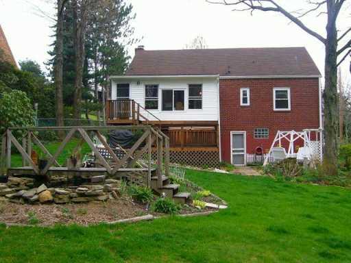 146 Adele Road Pittsburgh, PA 15237 - Photo 8 of 8 Gallery Image 8