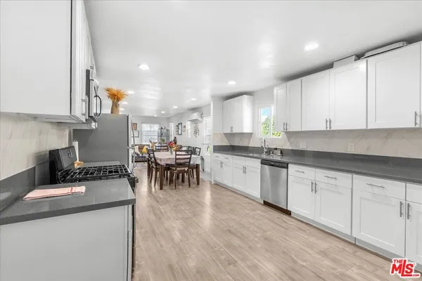 $999,999 | 6612 Madden Avenue, Los Angeles, CA 90043