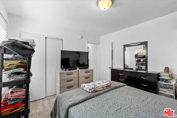 $999,999 | 6612 Madden Avenue, Los Angeles, CA 90043