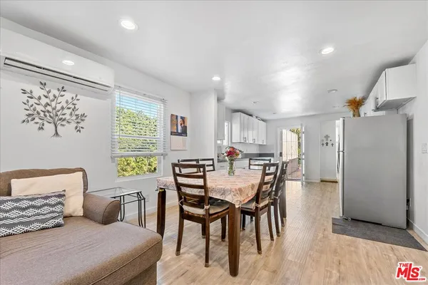 $999,999 | 6612 Madden Avenue, Los Angeles, CA 90043
