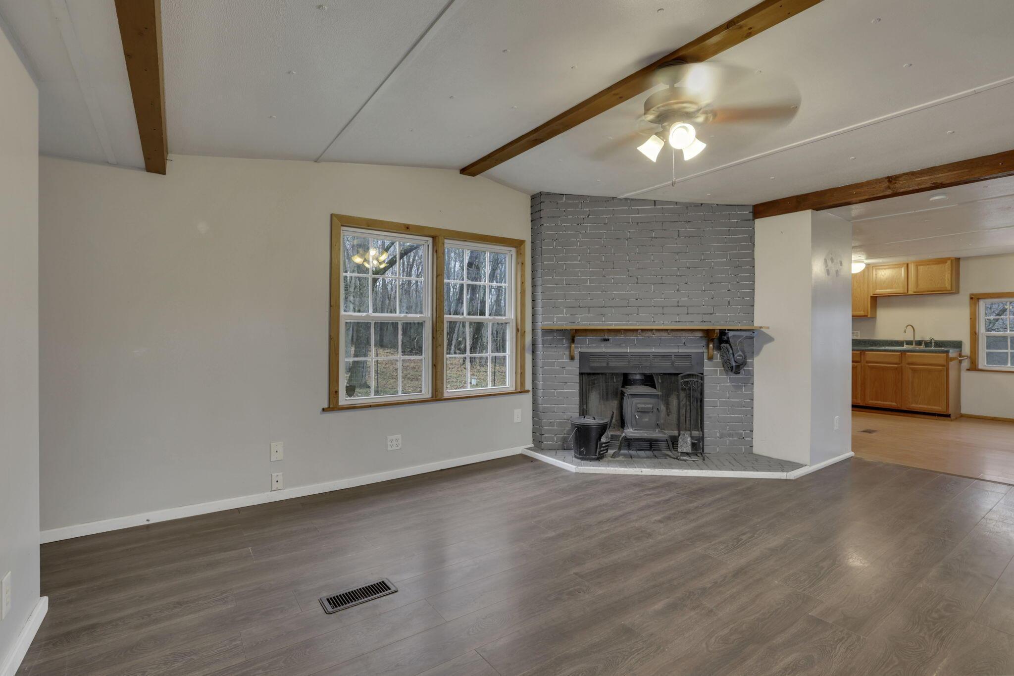 11477 Blue Jay Road Southeast Newark, OH 43056 - Photo 8 of 37 8-web-or-mls-011A2509