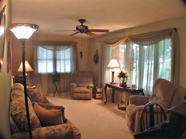 2515 Cleveland Street Clinton, IA 52732 - Photo 6 of 17 Gallery Image 6