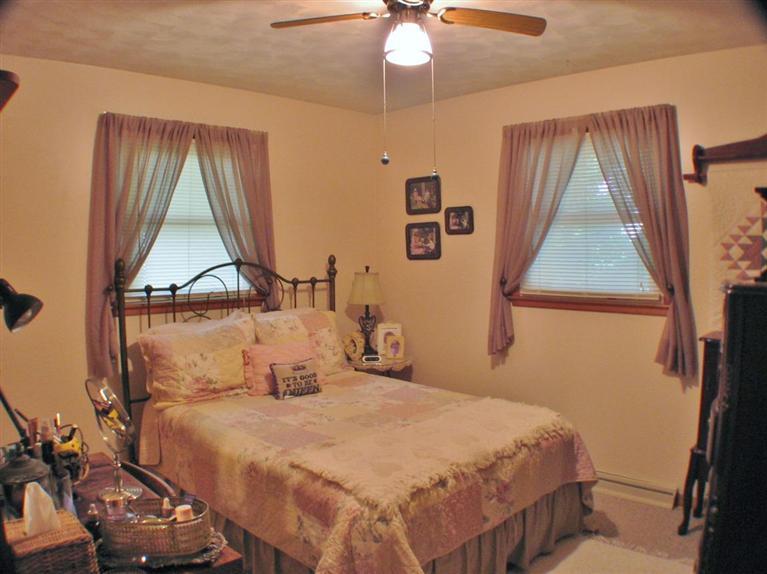 2515 Cleveland Street Clinton, IA 52732 - Photo 9 of 17 Gallery Image 9