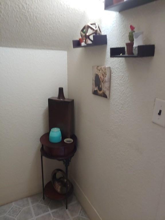9 Beacon Street Springfield, MA 01109 - Photo 10 of 14 Gallery Image 10