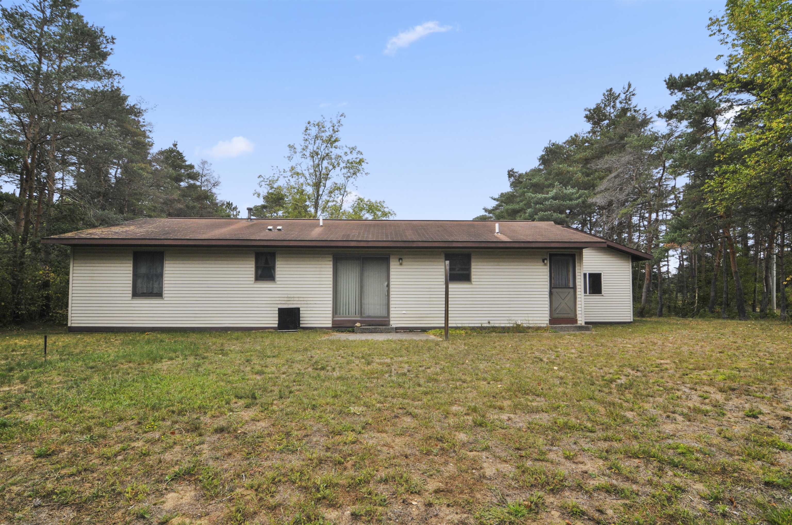 4311 South 39 Road Cadillac, MI 49601 - Photo 30 of 38 1938889-b0ebeaf9-844f-405f-8b10-189dc063acc5.JPG