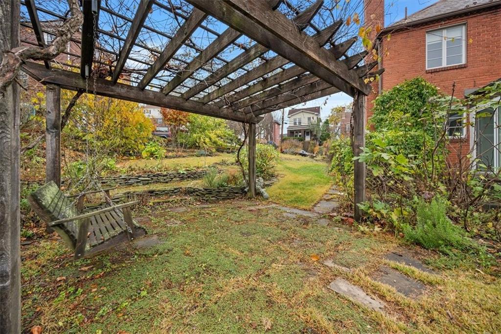 2800 Fernwald Road Pittsburgh, PA 15217 - Photo 36 of 37 a view of a yard