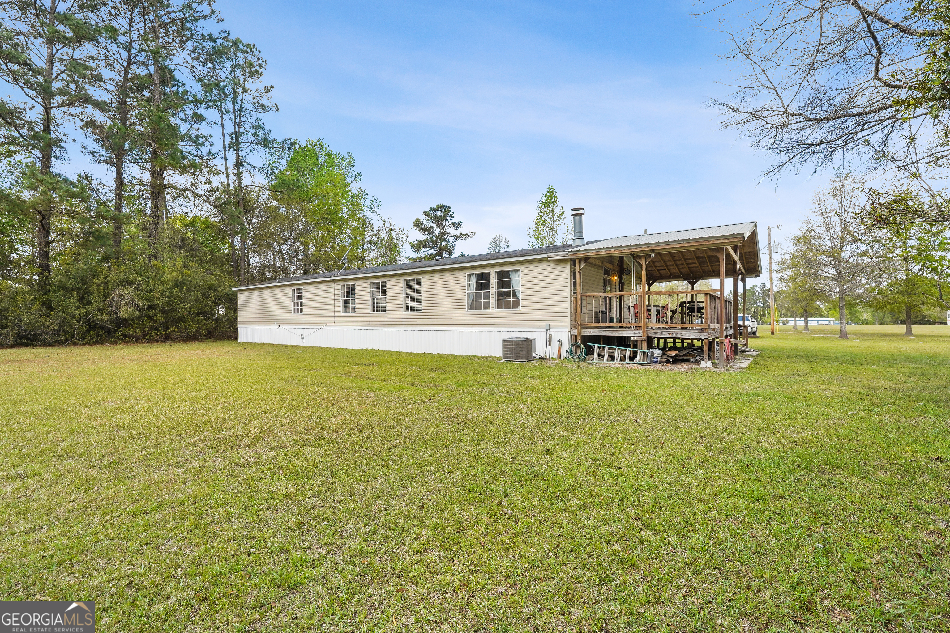 1298 Lee Road Pembroke, GA 31321 - Photo 2 of 56
